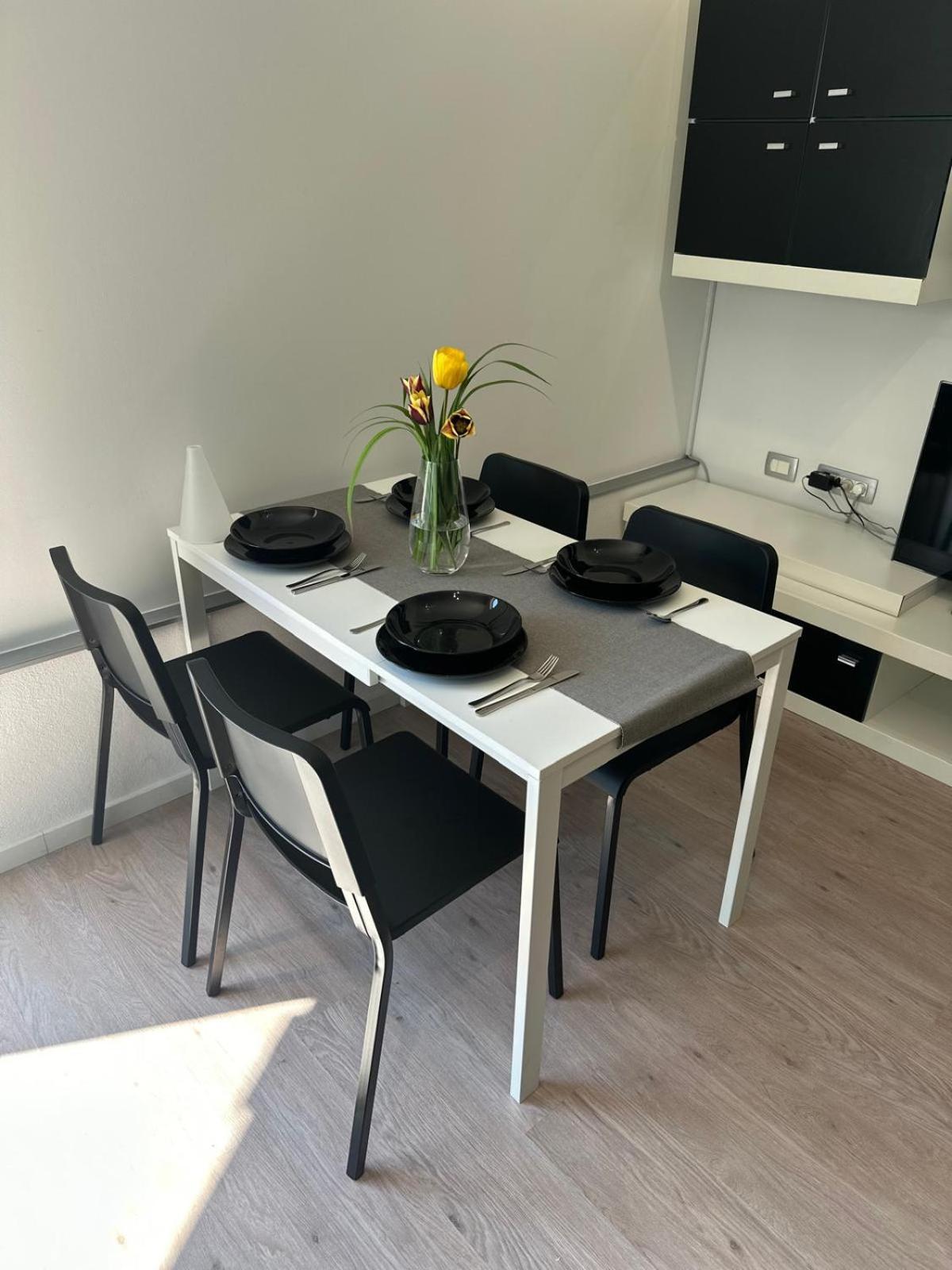 Apartment Stucin Vipava Luaran gambar